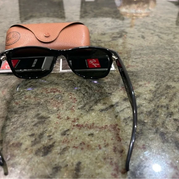 Ray- Ban Sunglasses in Black, like new